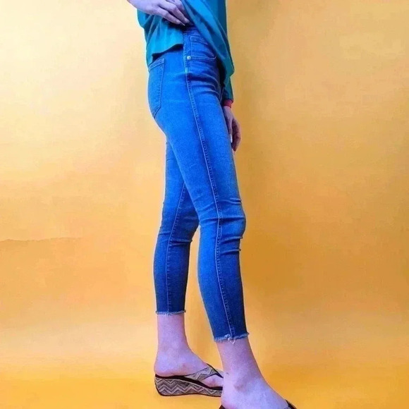 Madewell 9" High Rise Skinny Jeans - 29P - Picture 5 of 9